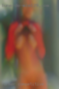 Former competitive sexy dancer.